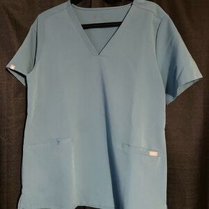 Figs large scrub top